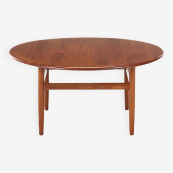 Danish coffee table by Niels Bach
