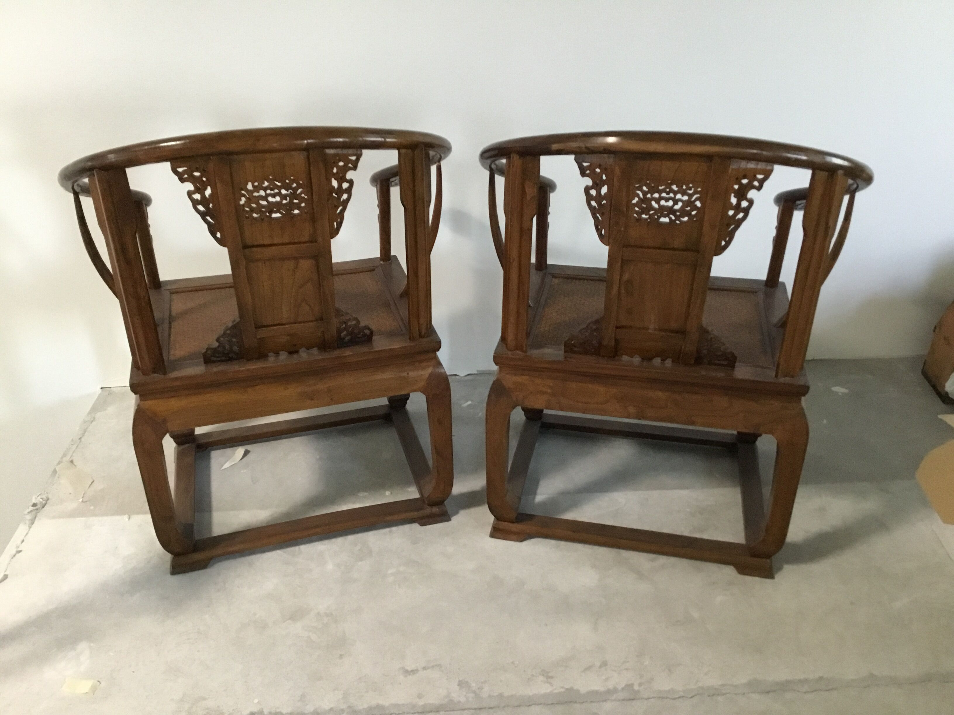 Chinese horseshoe armchair