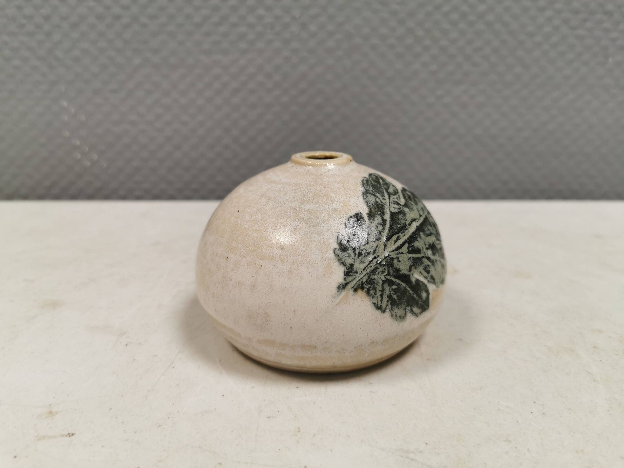 Miniature vase by Leif Holm, made in his own workshop in Errindlev 1970s
