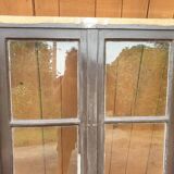 Fenêtre ancienne en bois