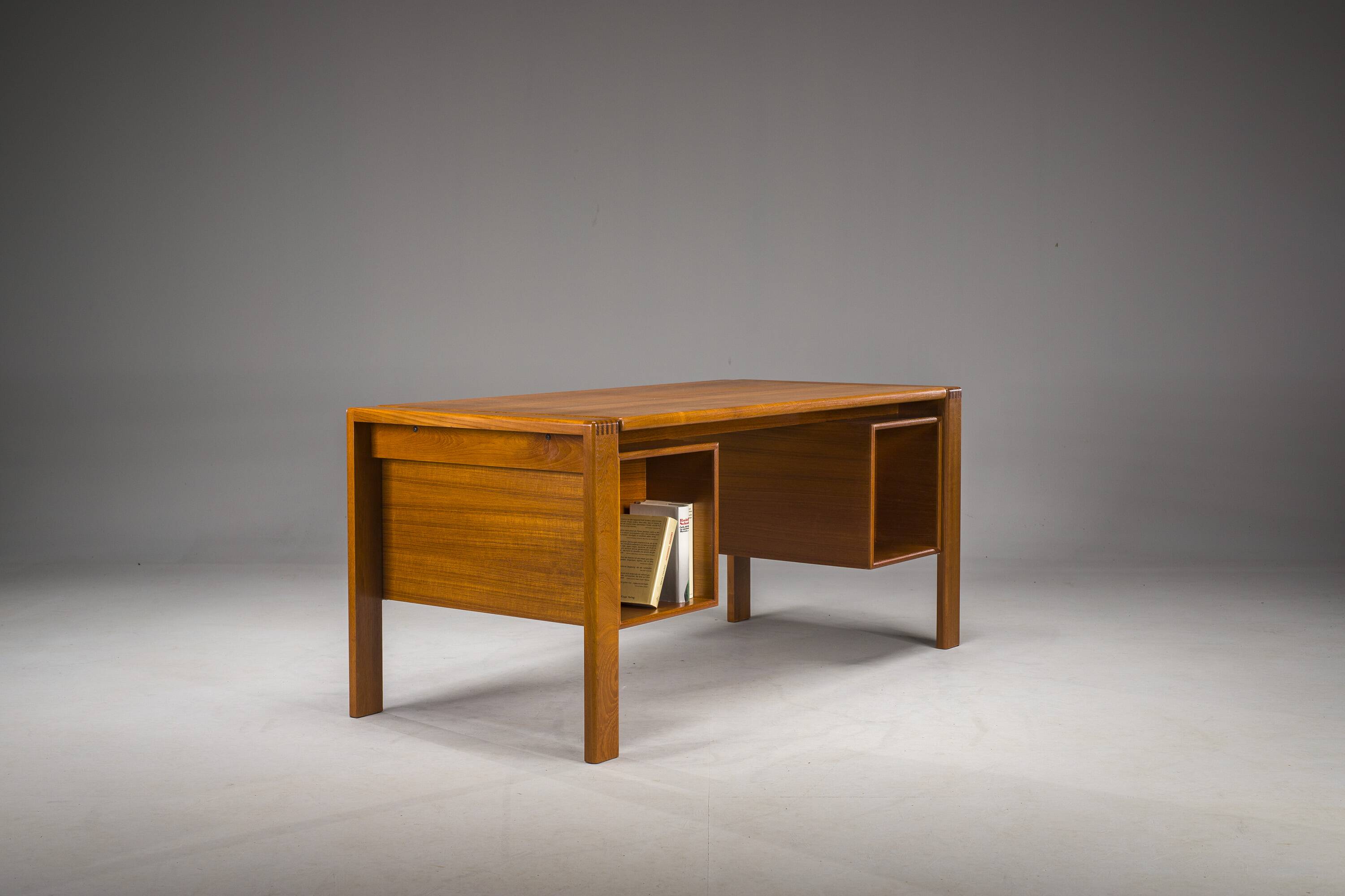 Mid-Century Teak Freestanding Desk from GV Møbler, 1960s