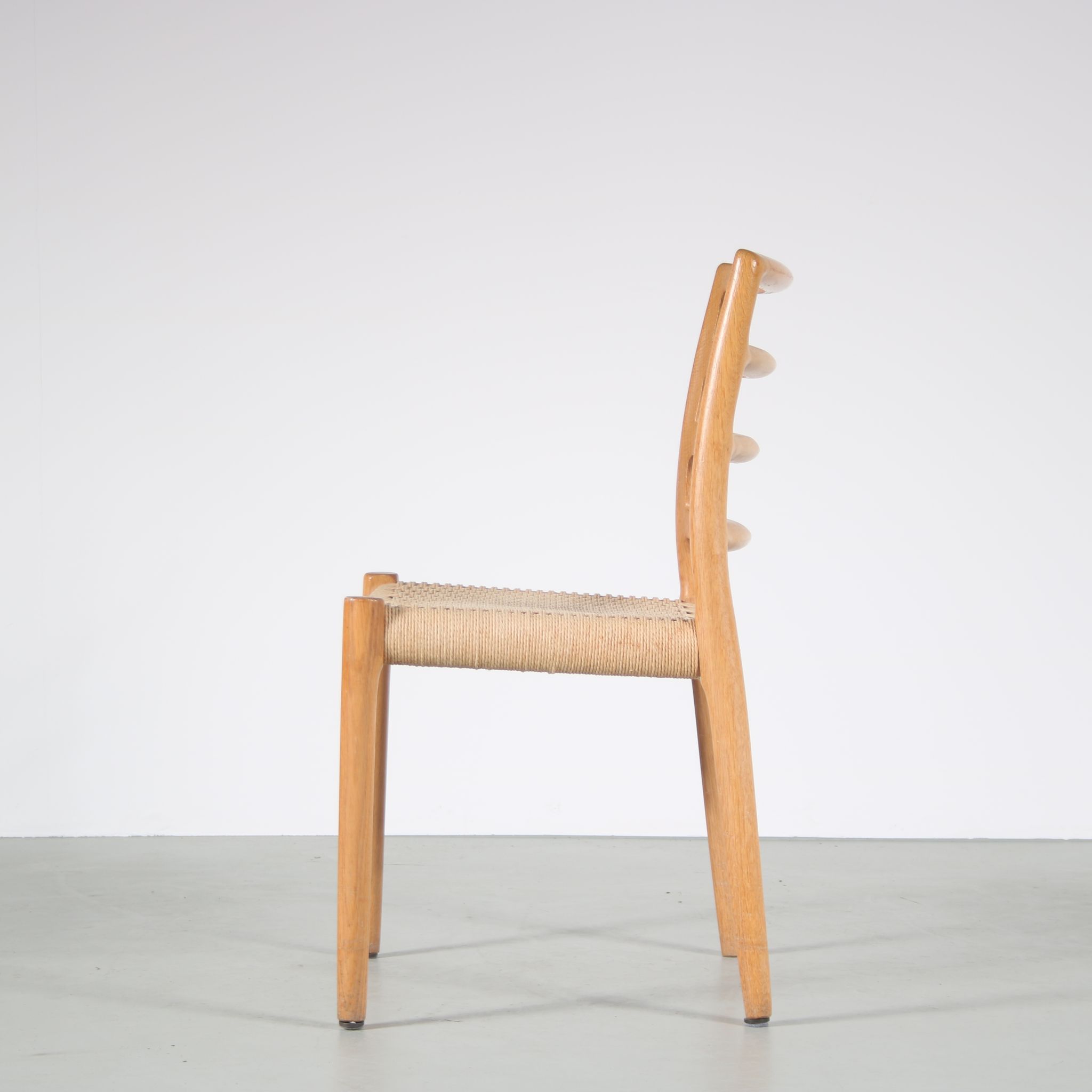 Ensemble de salle à manger en bois de chêne des années 1970 par Moller, Danemark