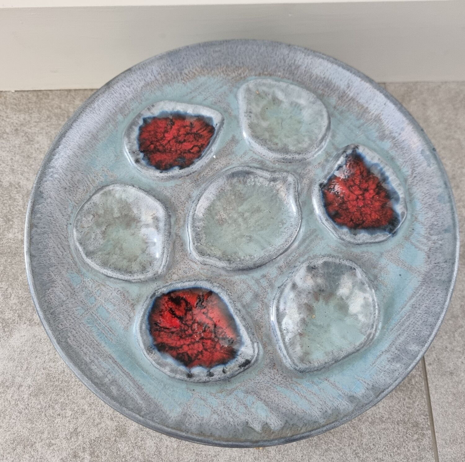 6 stoneware oil plates