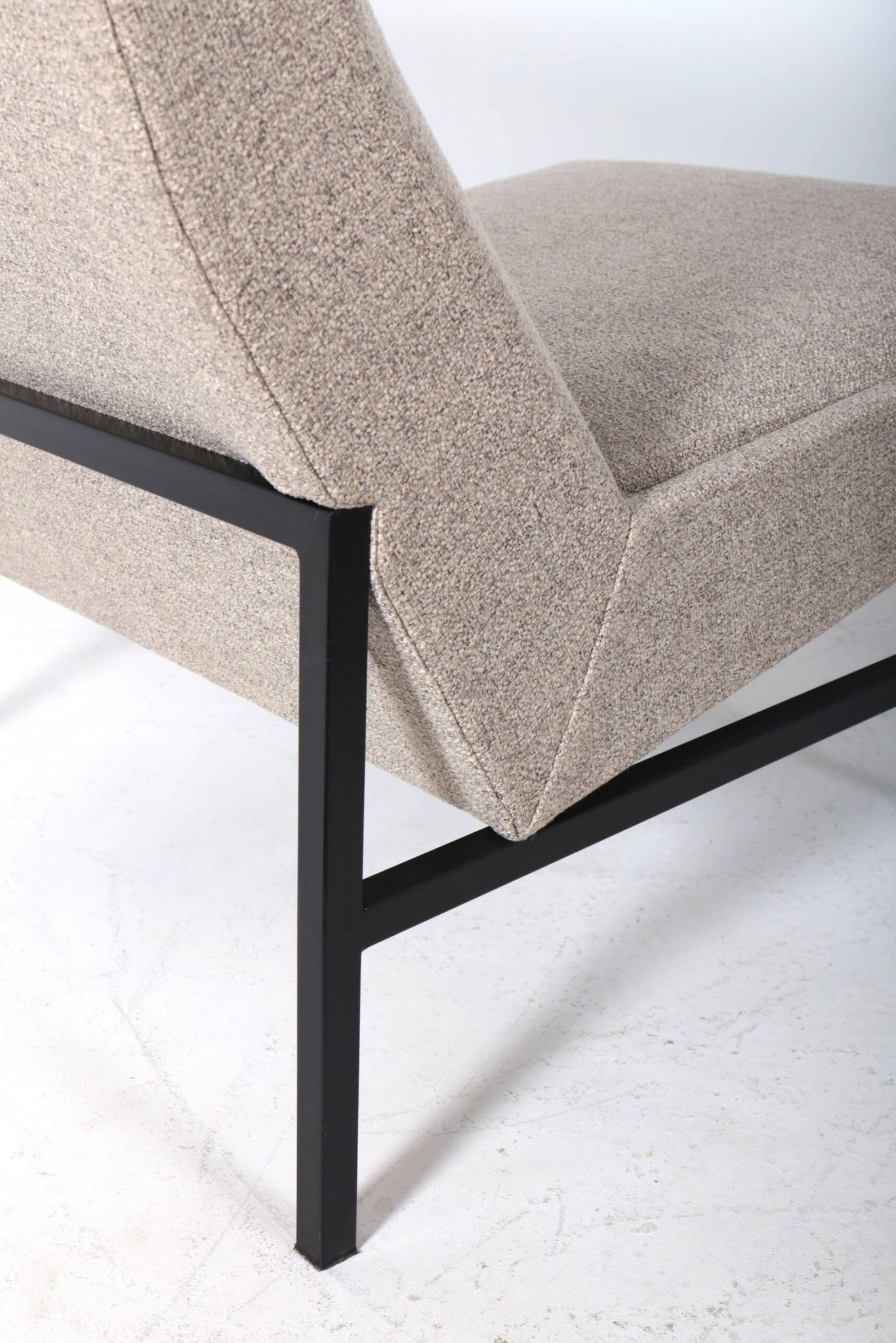 642 Armchair by A.R.P. - Steiner Edition - 1950s
