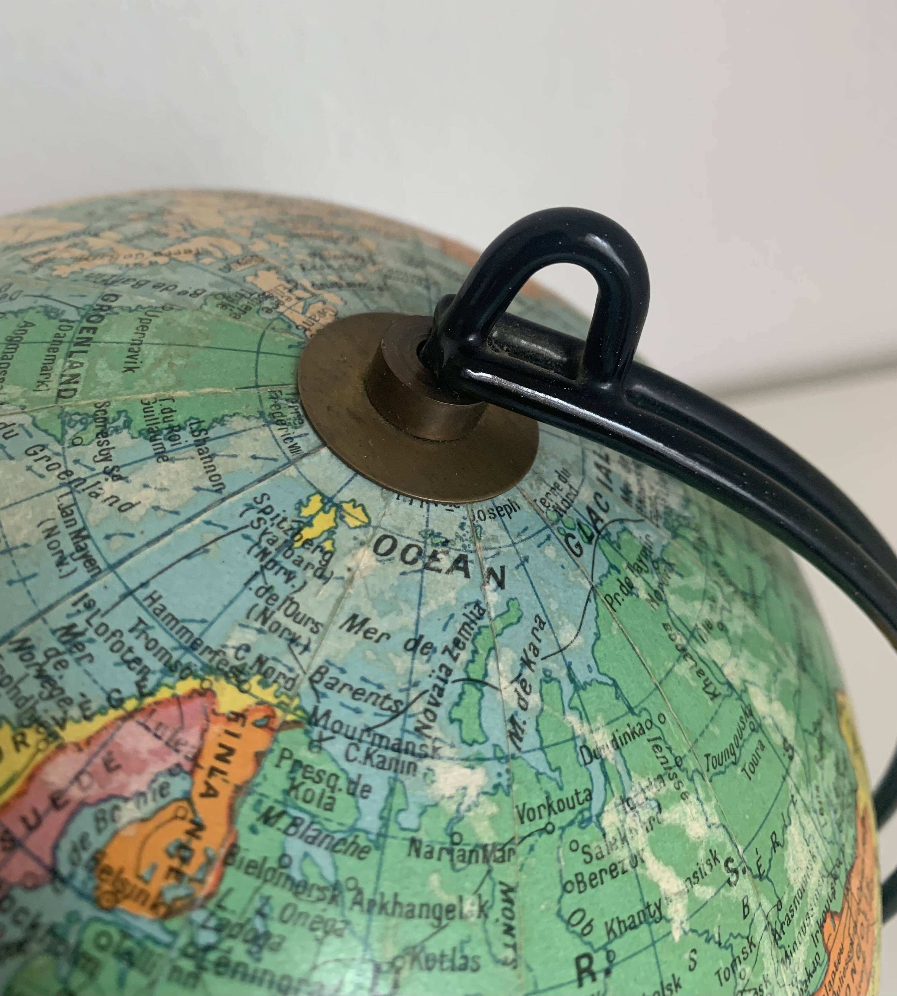 Globe vintage 1960  terrestre Girard et Barrère verre - 27 cm