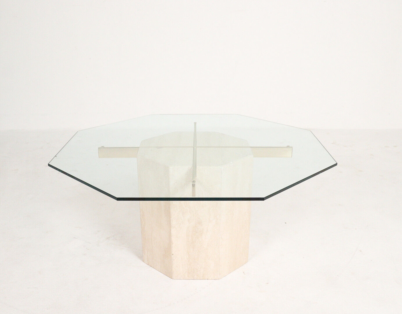Artedi, travertine coffee table 1970s Italy