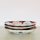 3 Imari porcelain plates from Japan, 19th century
