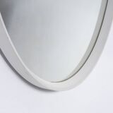 Miroir mural ovale en bois blanc, années 1960