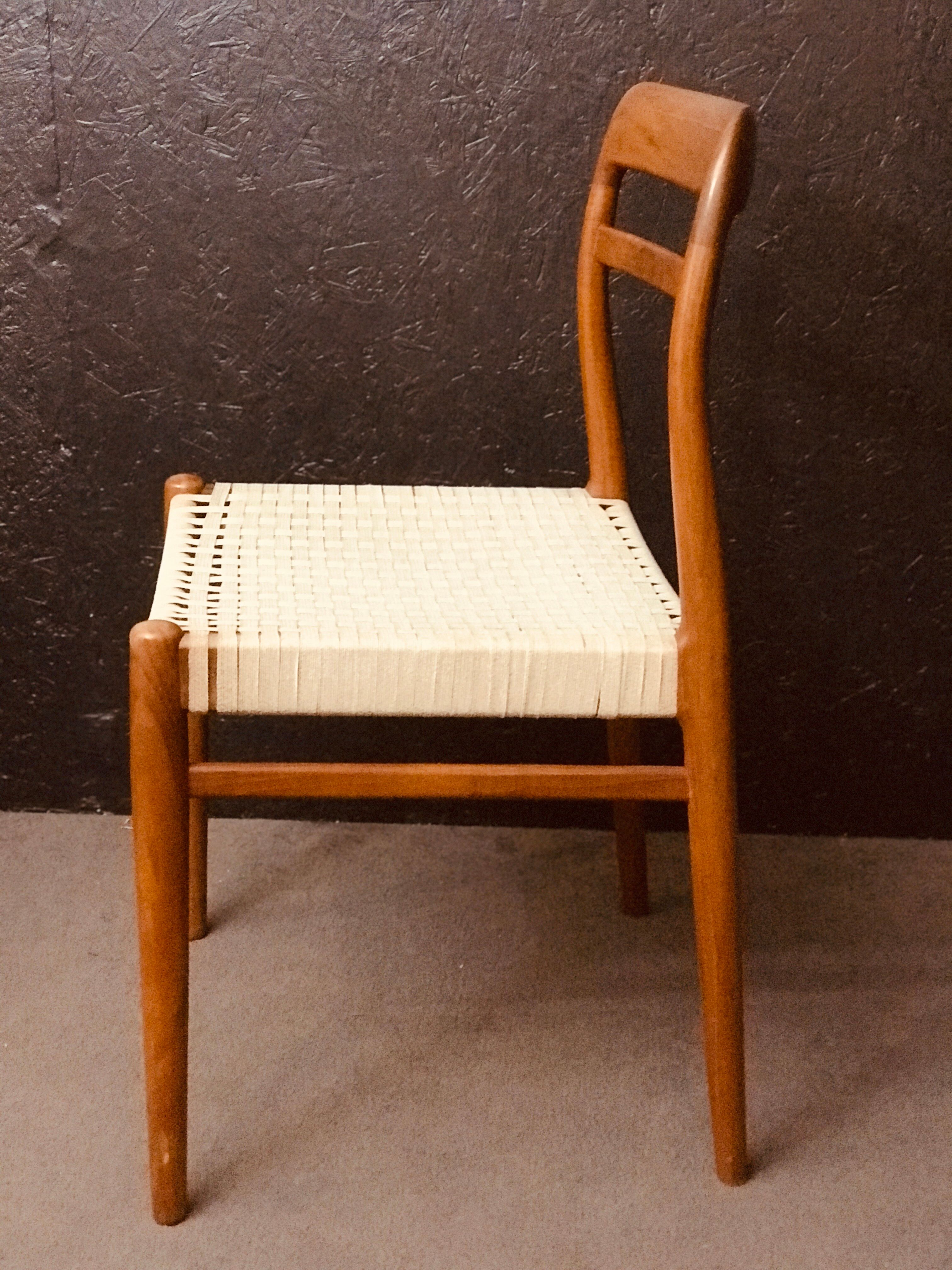 Set of 6 Norwegian Teak Dining Chairs by Alf Aarseth in teak.
