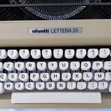 Olivetti lettera 25 typewriter, 1970s, with its carrying case