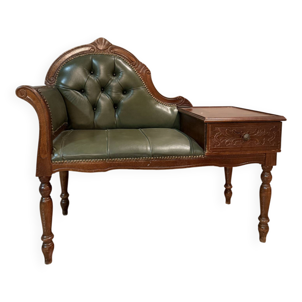 Banquette ancienne en bois sculpté avec assise capitonnée verte et tir