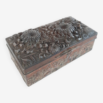 Boîte antique d’antimoine japonaise