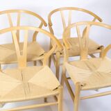Ensemble de quatre chaises Wishbone, modèle Ch24, en hêtre, par Hans J. Wegner