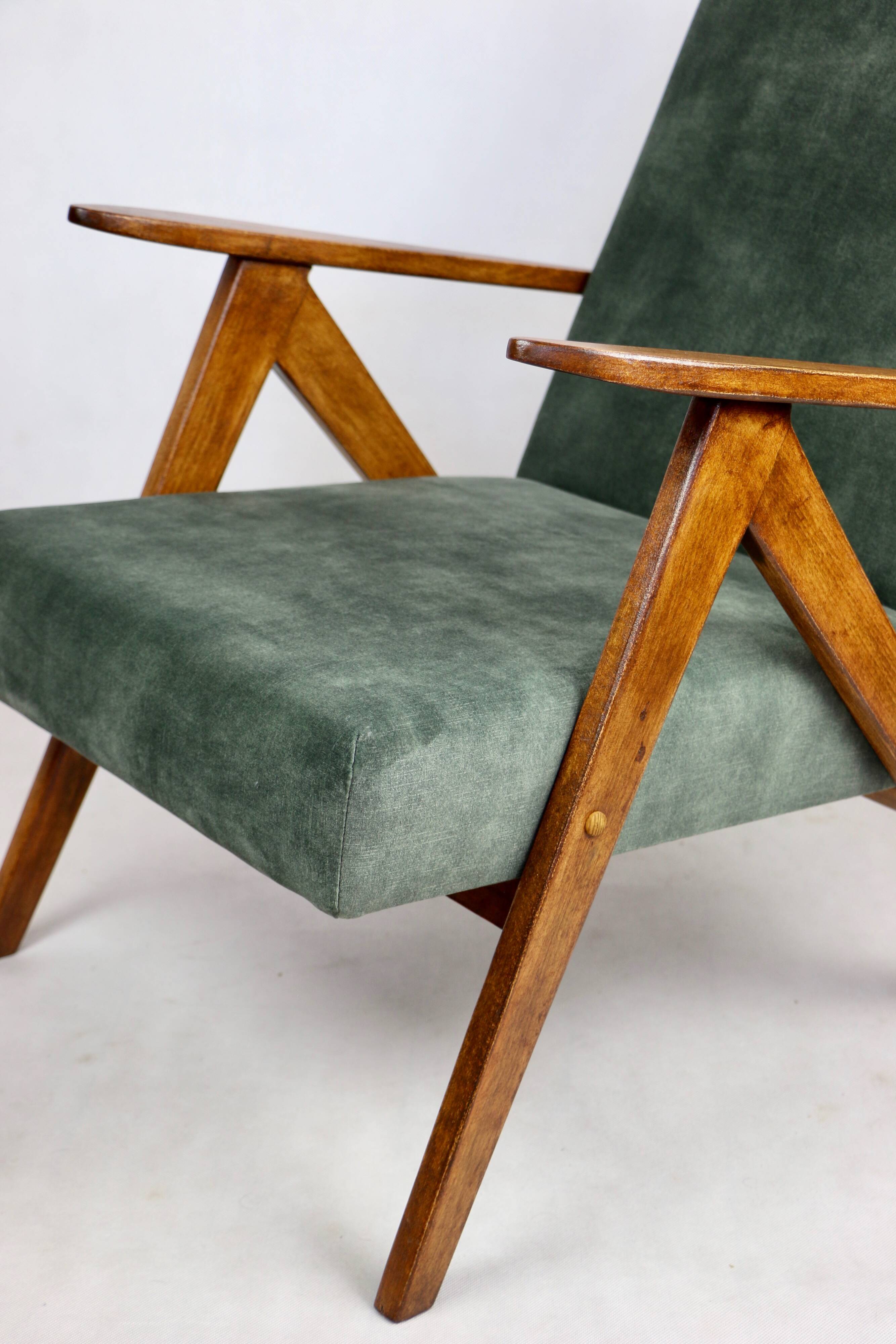B-310 VAR green olive velvet armchair