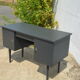 Bureau de style scandinave peint