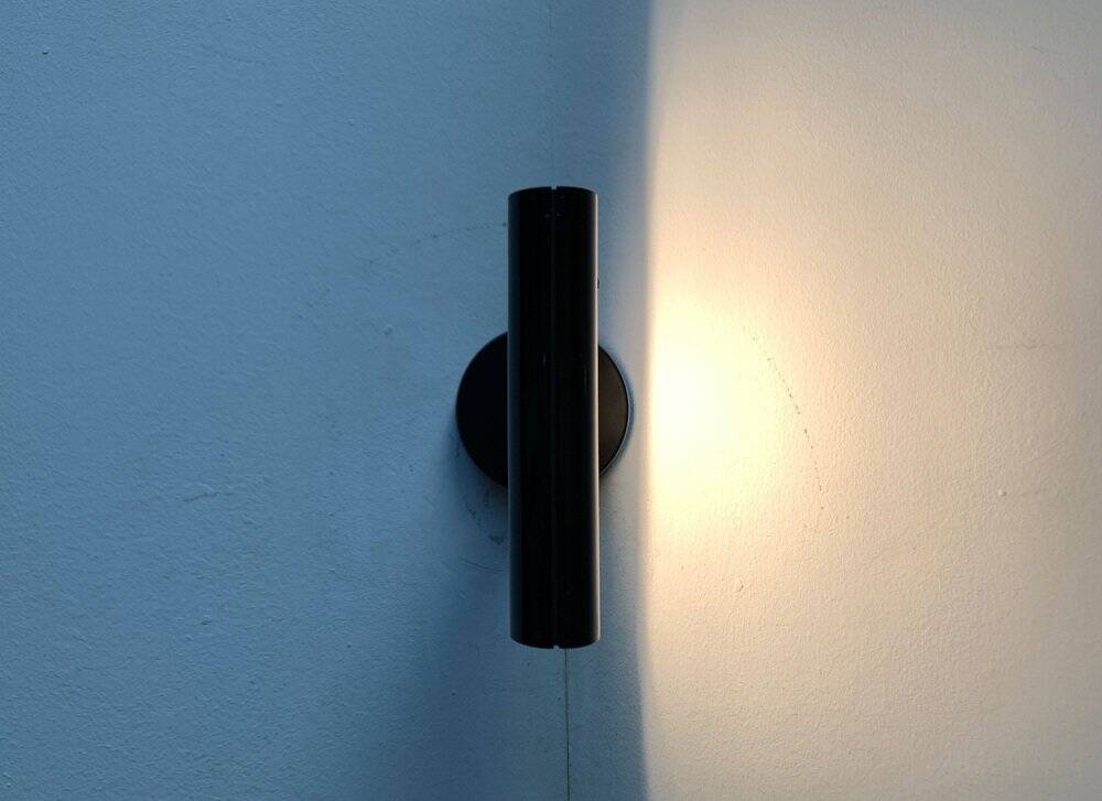 Postmodern Italian wall light Aton Parete by Ernesto Gismondi for Artemide, 1980s, set of 2.