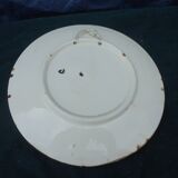 Plate in slip trompe l'oeil pear