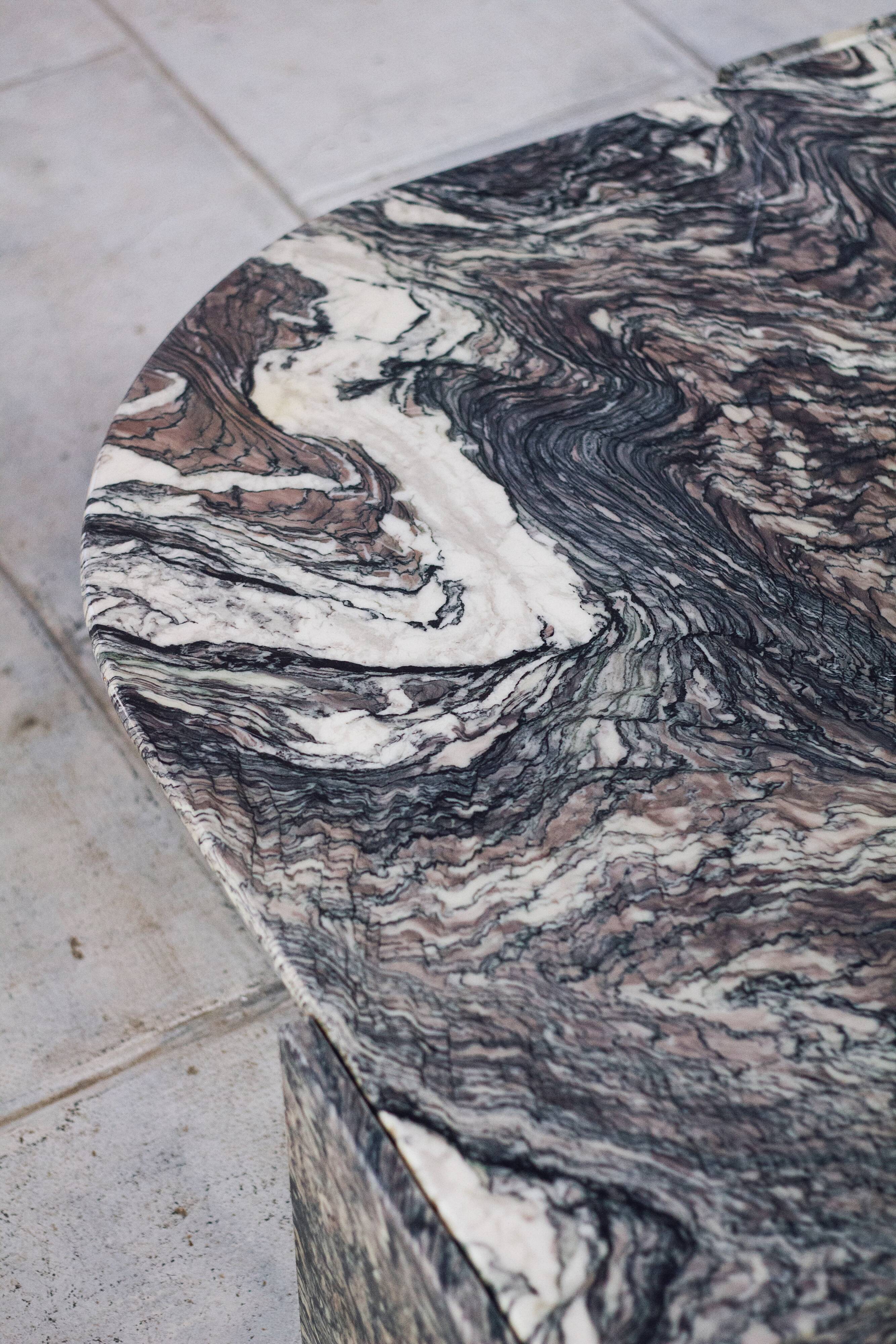 Eye-shaped marble coffee table by Roche Bobois, 1970