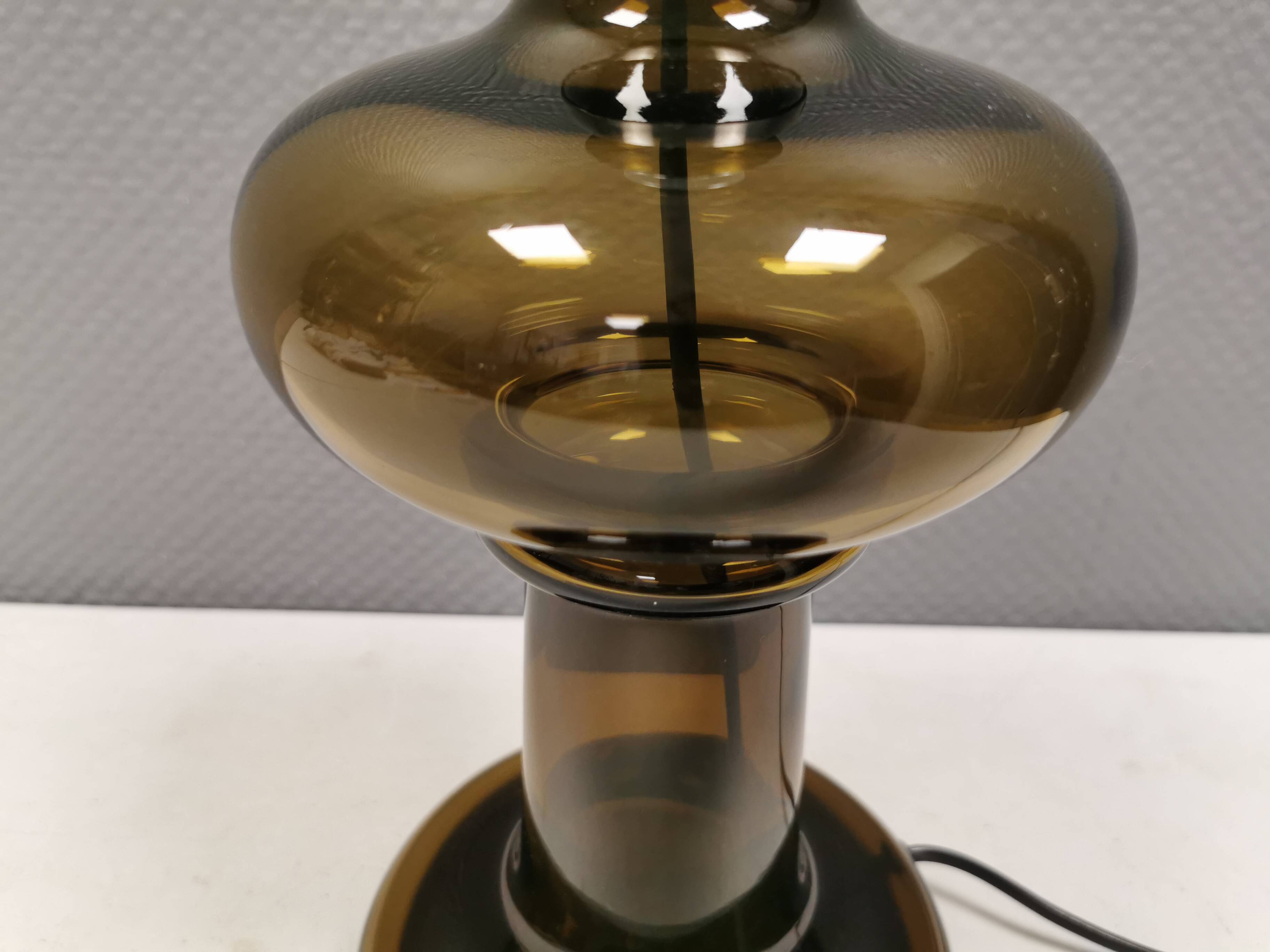 Extremely rare ‘Granny’ table lamp designed by Michael Bang for Holmegaard