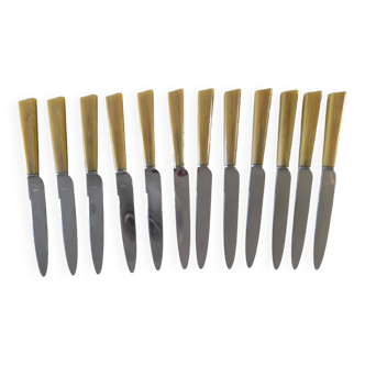 Set of 12 bakelite knives