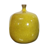 Ruelland apple vase