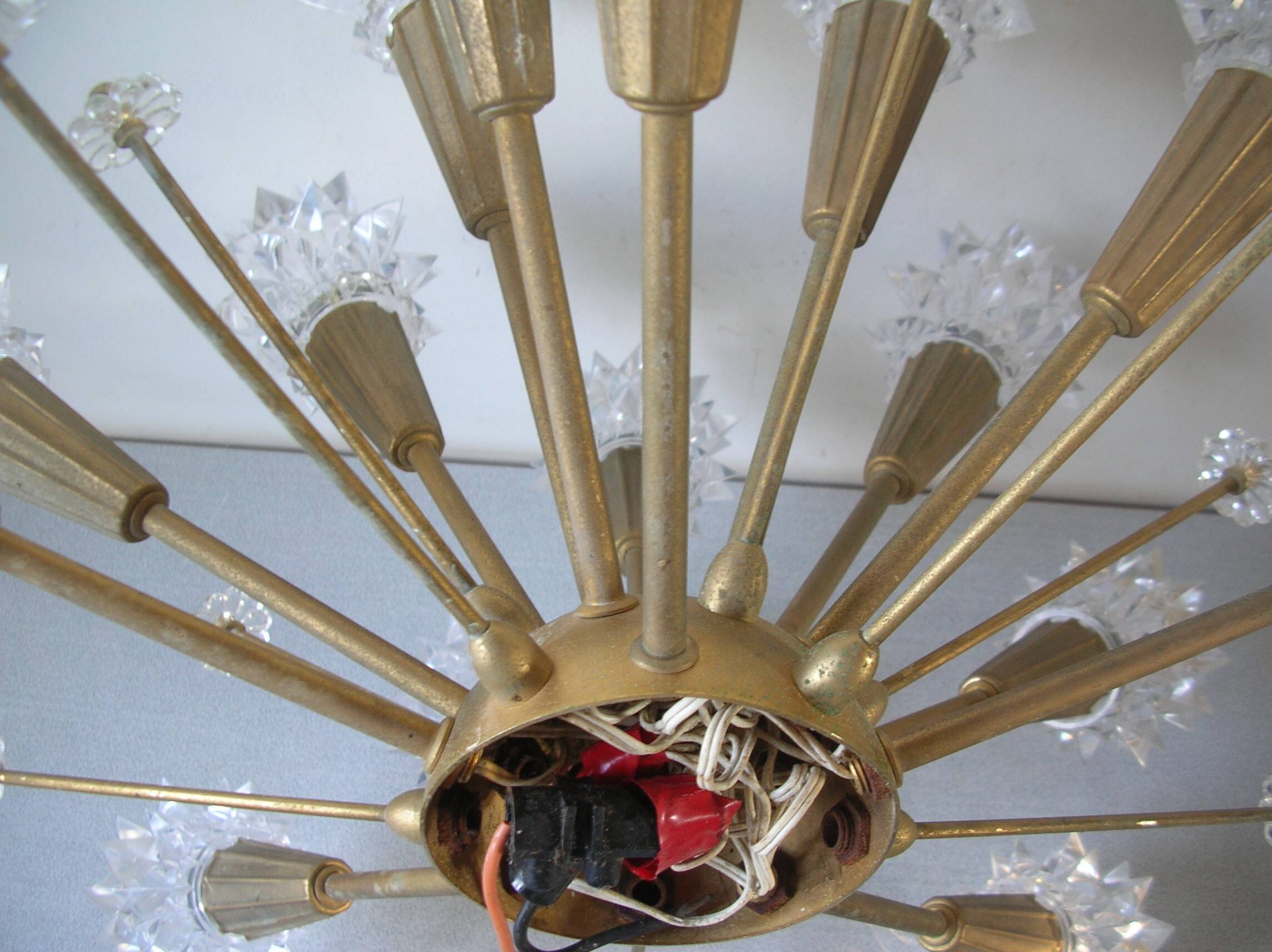 Old "sputnik" chandelier 15 lights plastic/resin diamond tip 60's design lighting