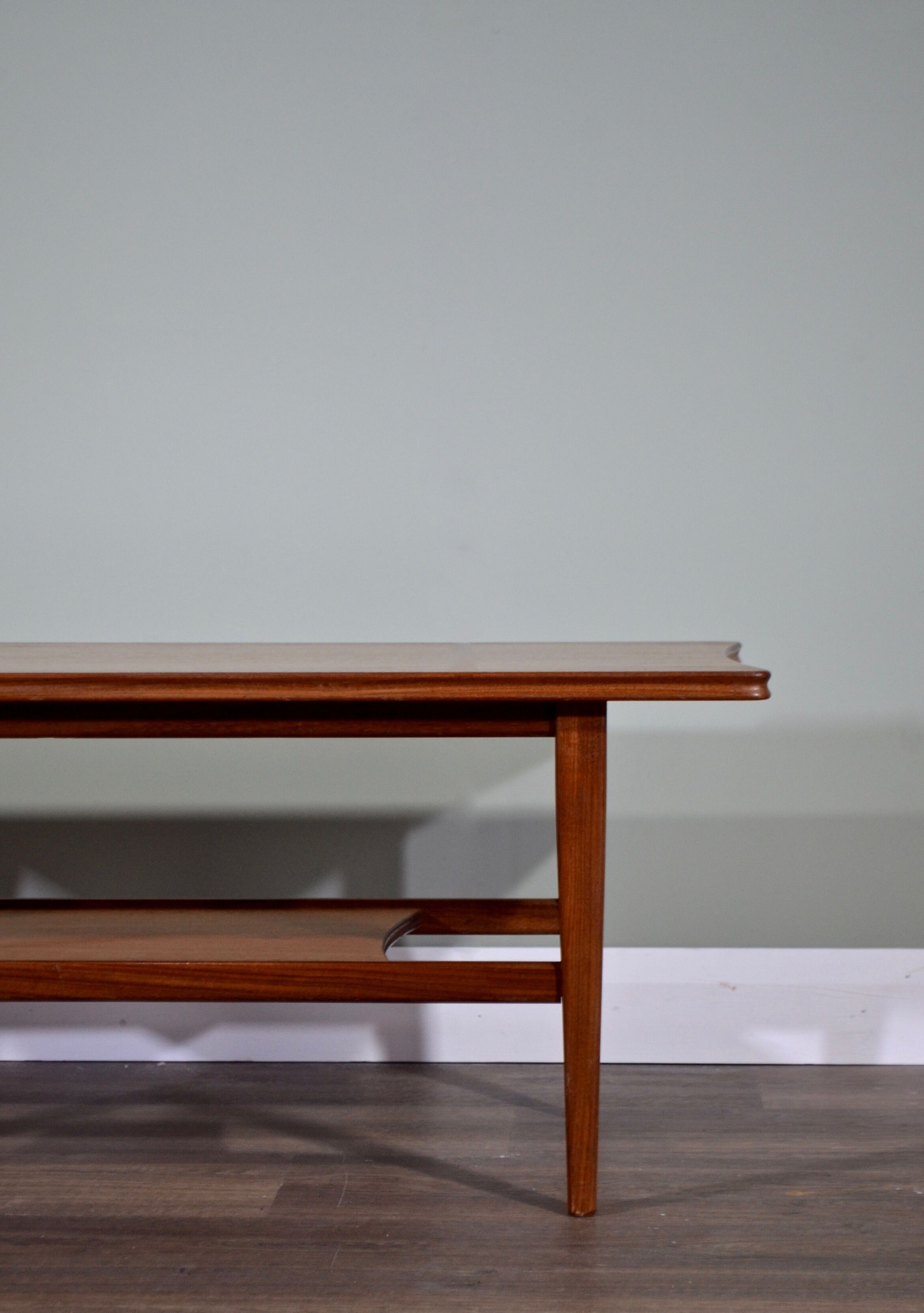 Vintage Midcentury Richard Hornby for Heal's two-tier teak coffee table. Delivery. Modern / Danish style.