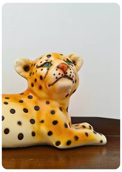 Jeune léopard en céramique italienne vintage – Années 1970