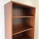 Vintage 70's library