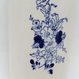 Ceramic vase wall