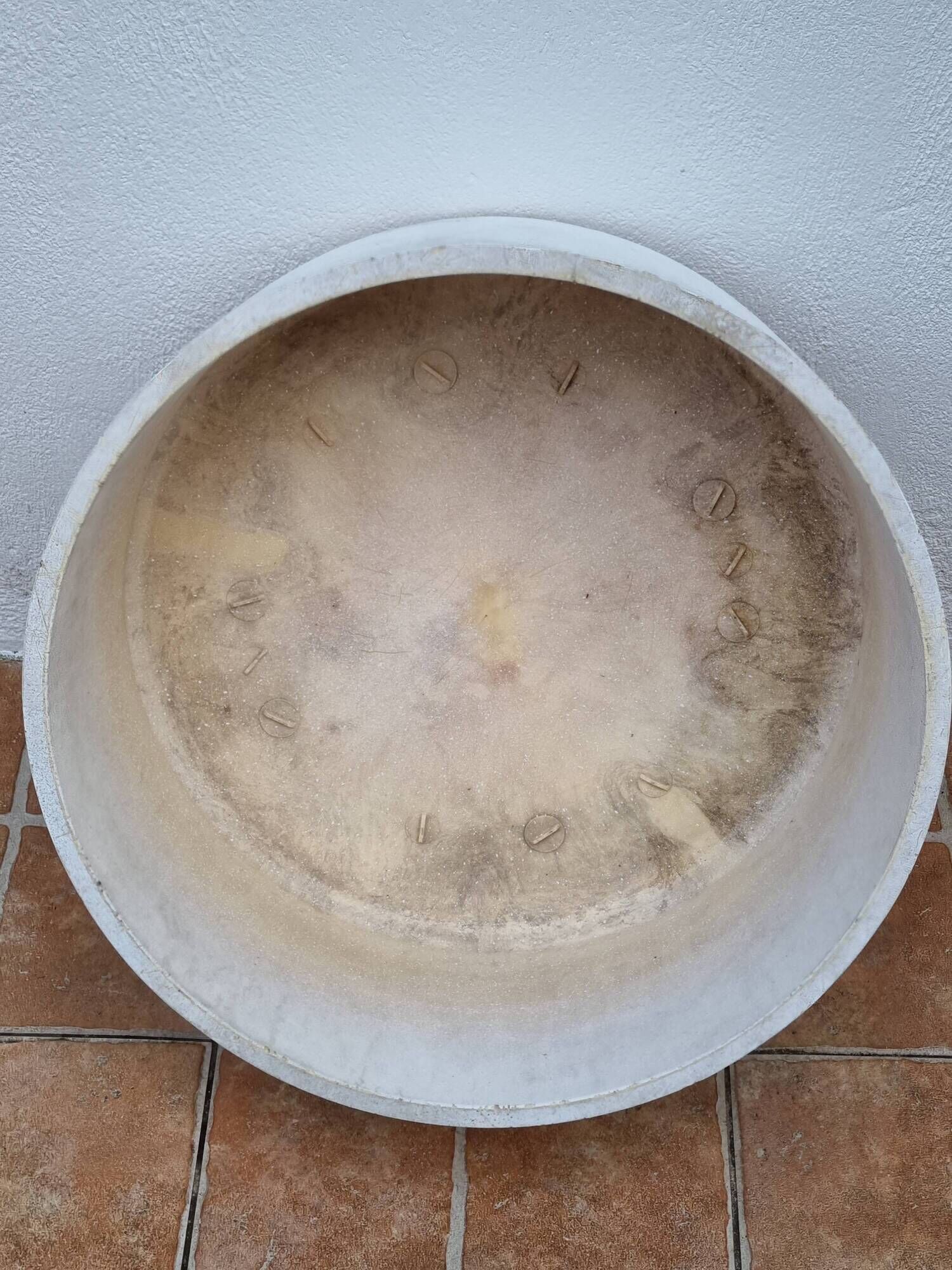 Large round container in composite material for garden, 53 cm in diameter and 25 cm in height