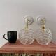 Paire d’appliques murales vintage en verre ciselé pomme de pin