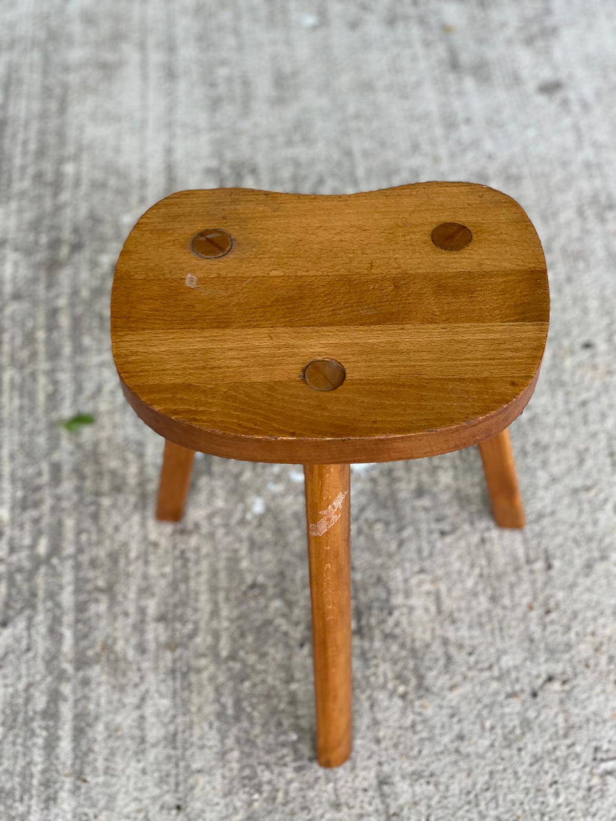 Scandinavian solid wood brutalist tripod stool 1970