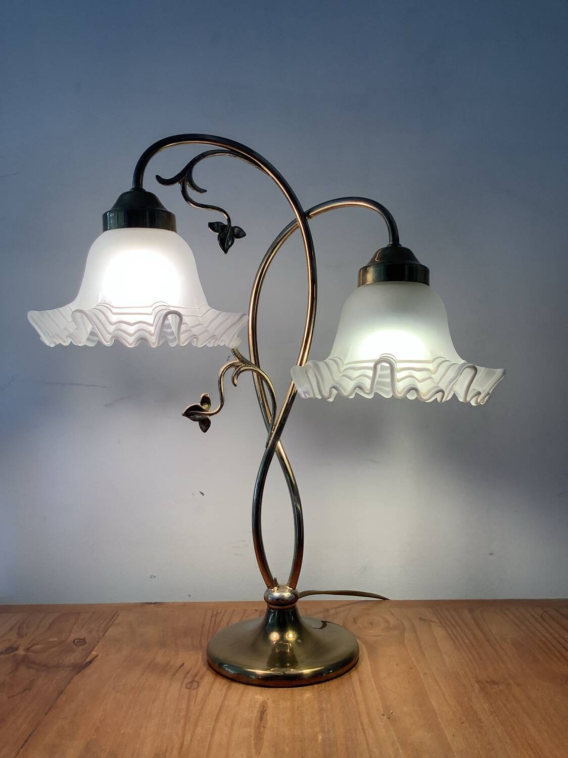 Vintage brass lamp and handkerchief globes