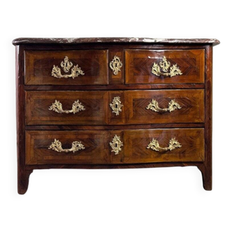 Commode Louis XV en placage et bronzes dorés, marbre de Rance, XVIIIème siècle