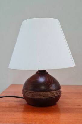 Lampe boule en bois et corde
