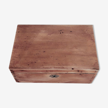 Wooden box