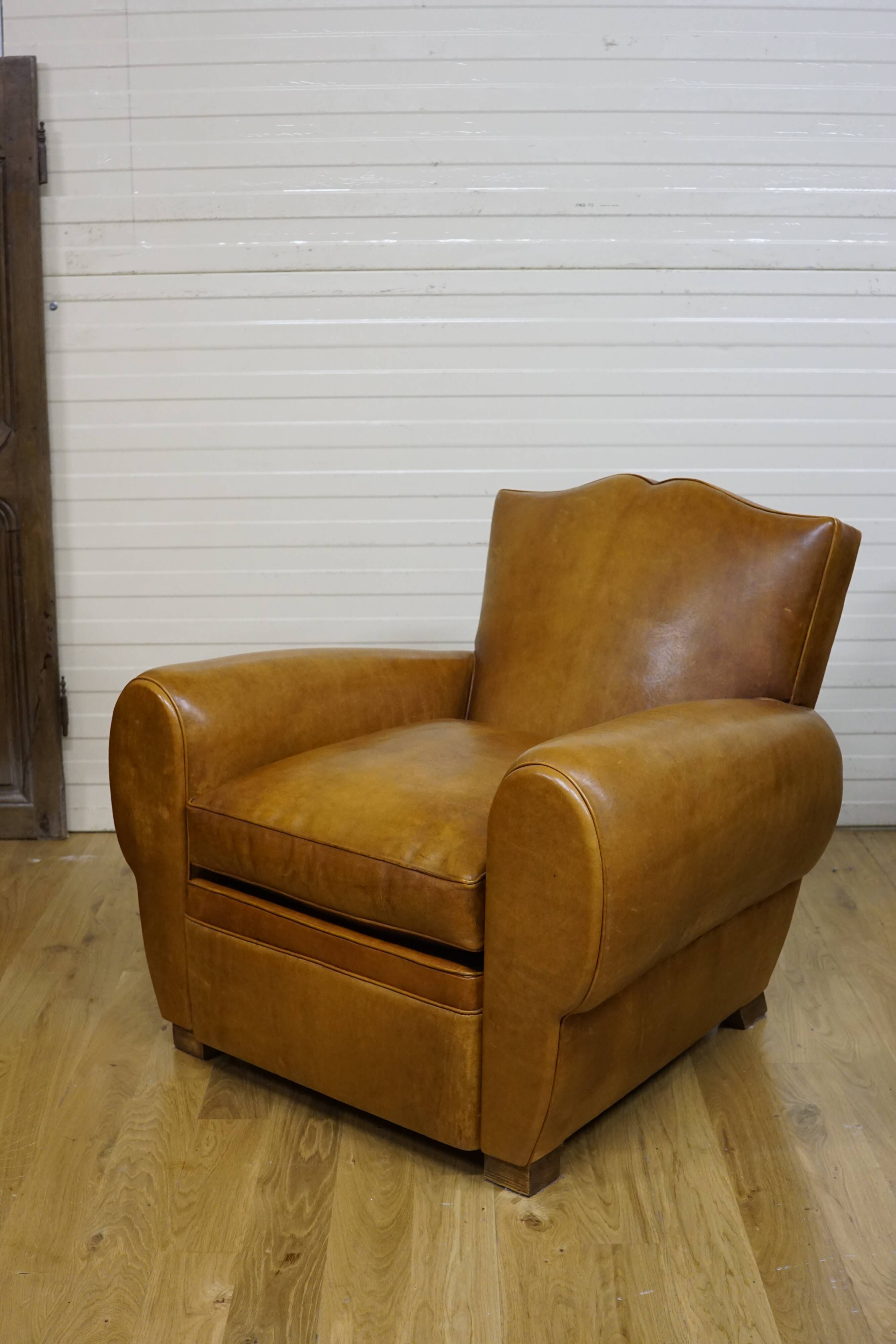 Moustache club chair