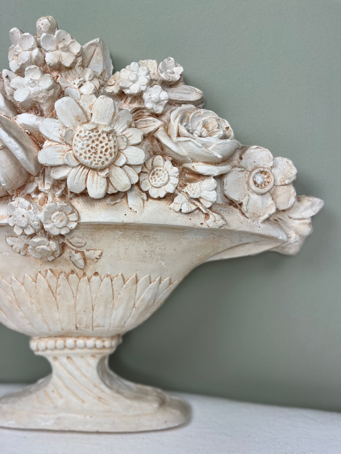 Sculpture "antique bouquet"