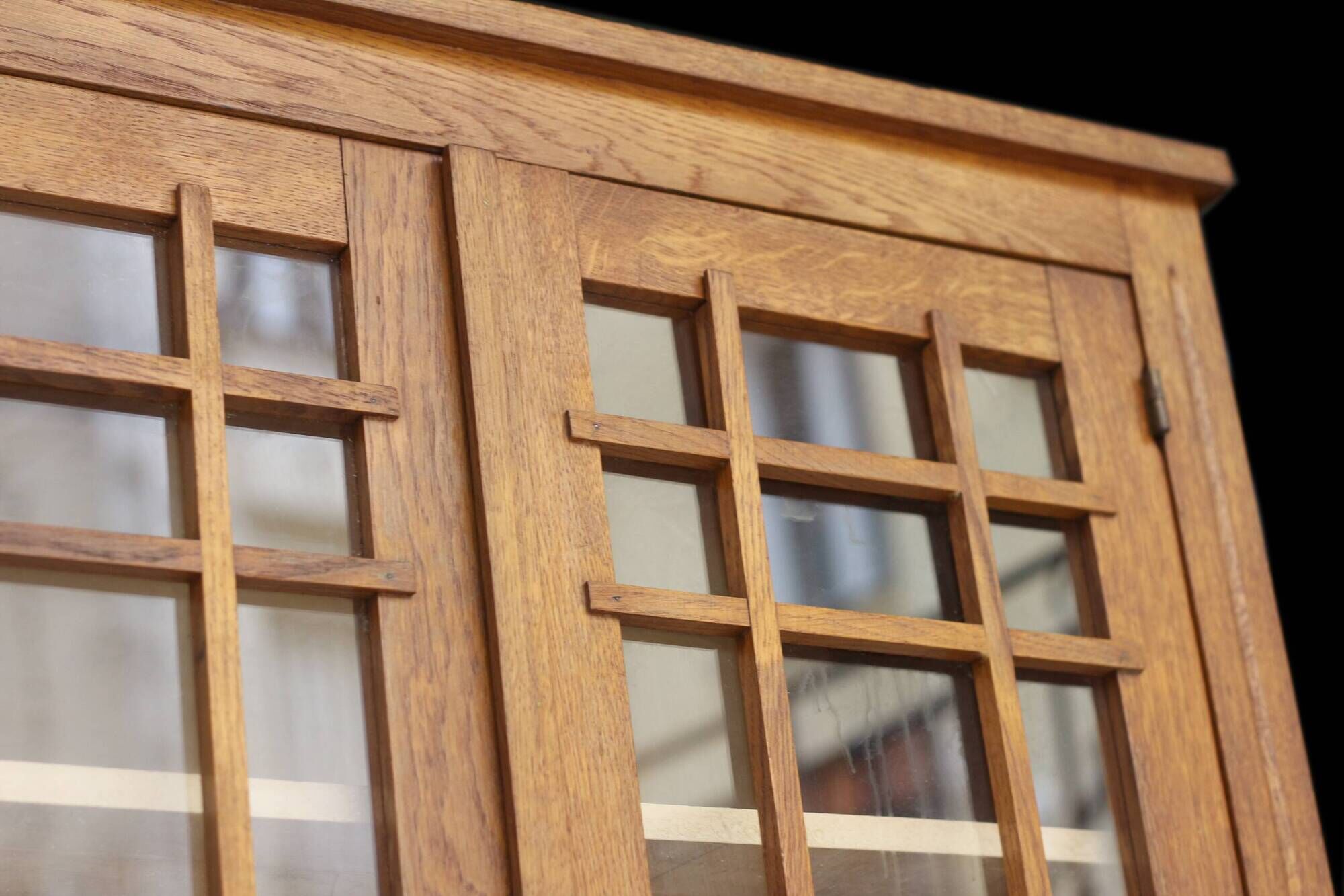 Beautiful Parisian armoire in blonde oak (1950s)