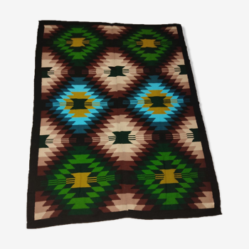 Tapis traditionnel en laine tissé à la main avec des motifs géométriques d'Ardeal Roumanie 155 x 195