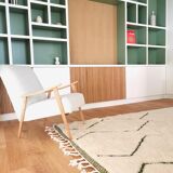 Magnificent Berber carpet Béni Ouarain green and white with diamonds and braided border