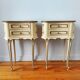 Paire de tables de chevet peints style Louis XV