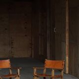 Pair of Spanish brutalist armchairs from the 1960s, wood and leather.