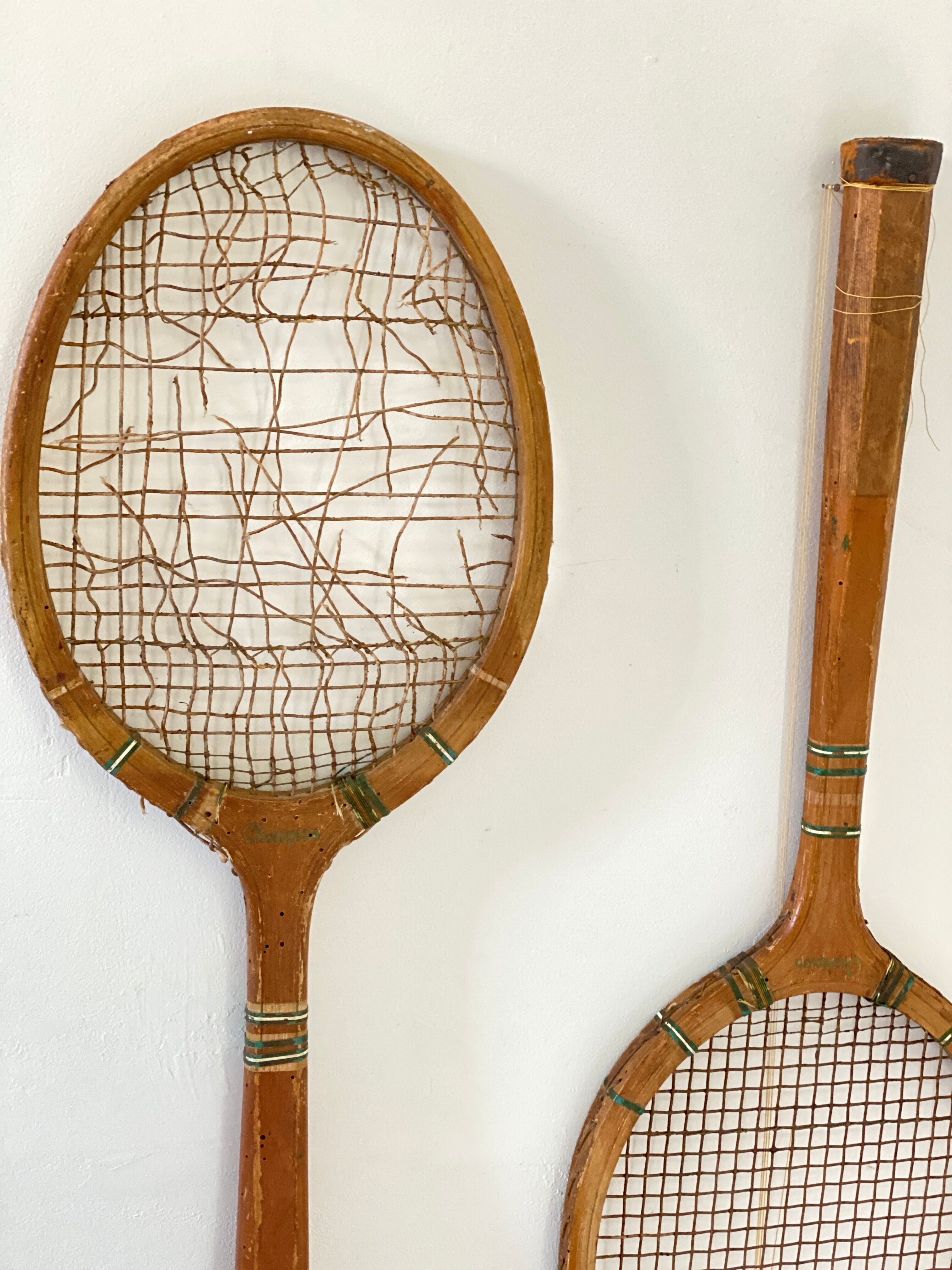 Ancienne paire de raquette de tennis vintage