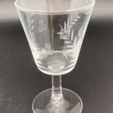 Aperitif glasses with chiseled pattern of ears of corn and flowers