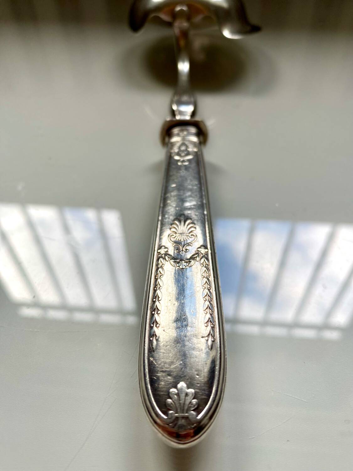 Grange louche en argent massif, époque XIXème