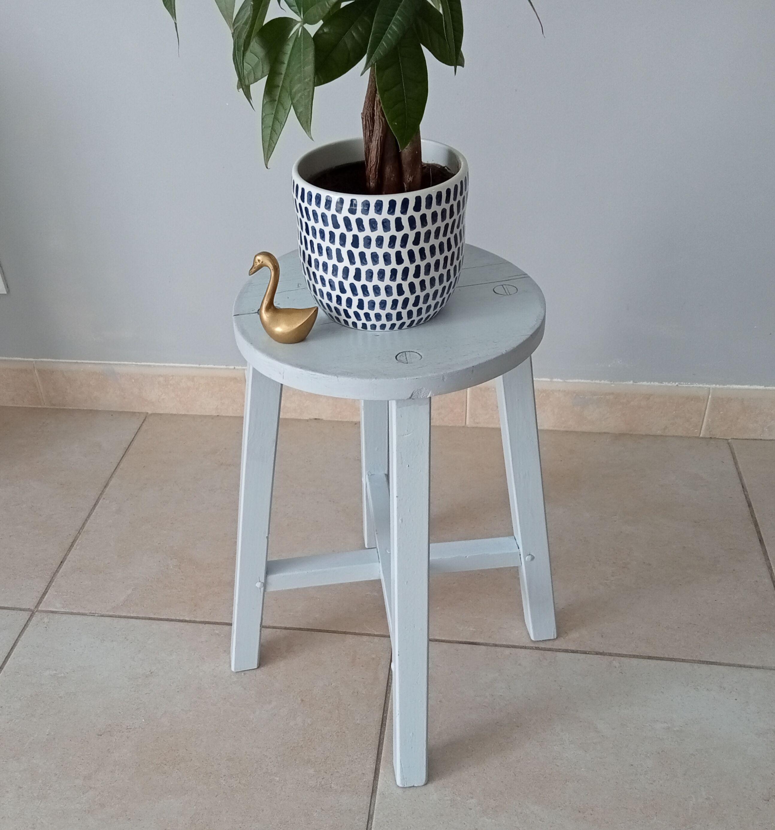 Vintage stool 80s
