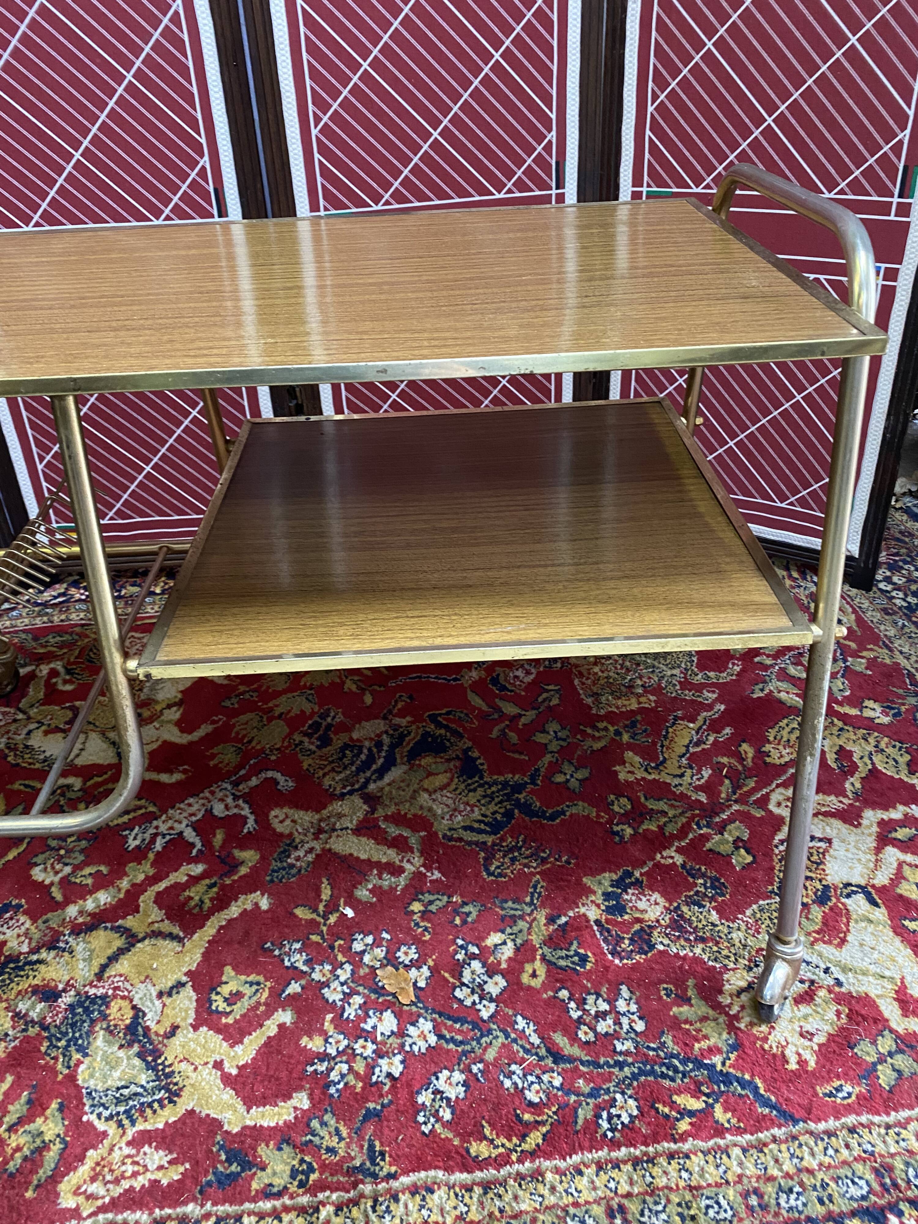 Service range vinyls trolley on wheels of the 70's