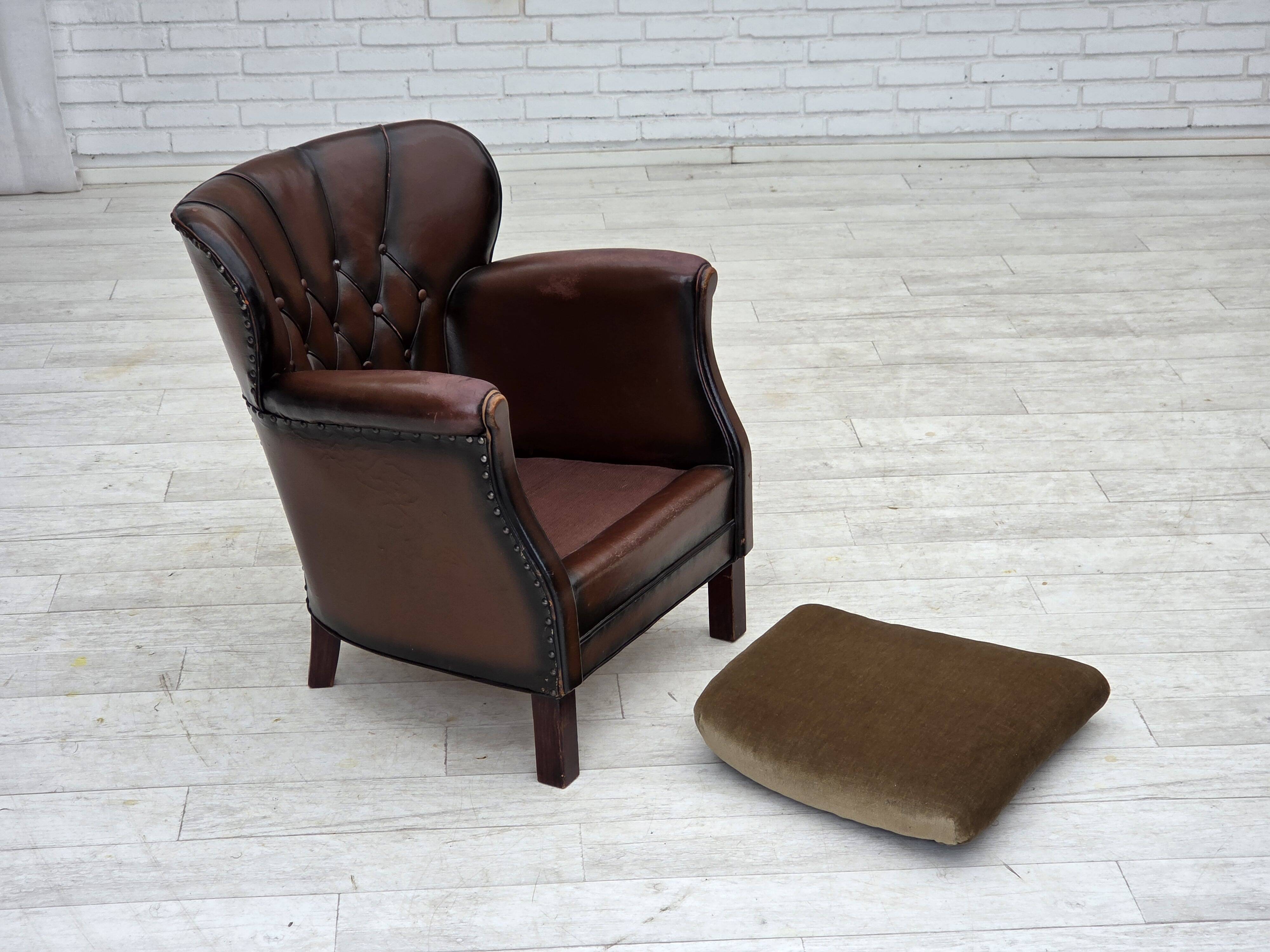 Fauteuil danois des années 1930, cuir marron, velours.